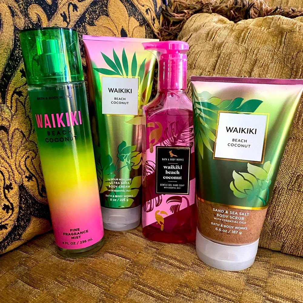 Bath & Body Works Waikiki Beach Coconut Set of 4